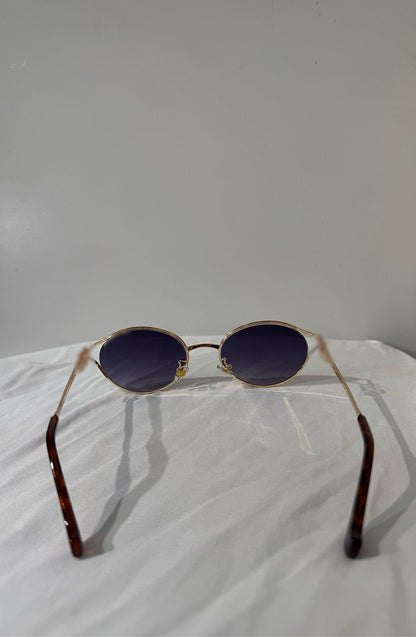M sunglasses